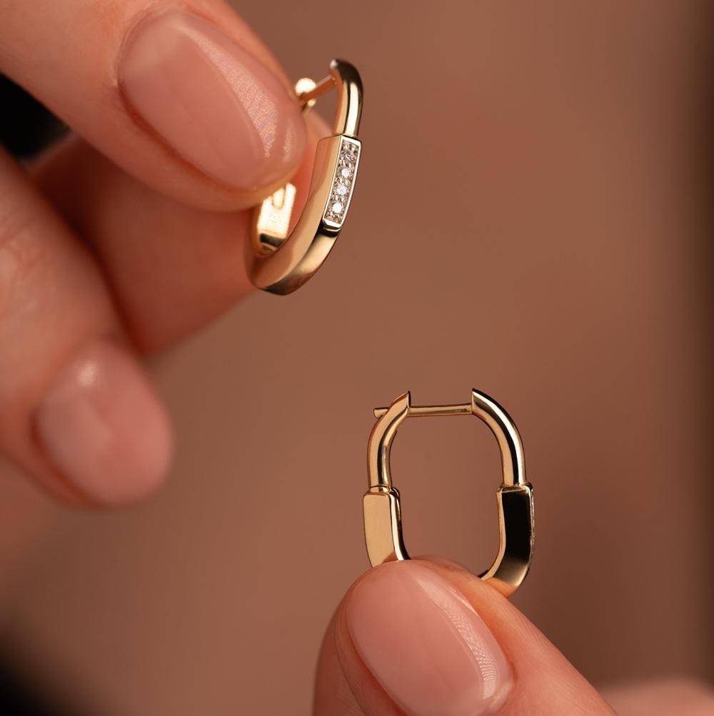 Серьги из золота с бриллиантами 932933Б