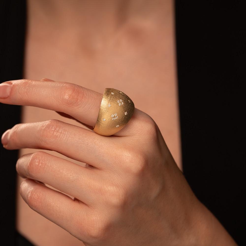 Кольцо из желтого золота 931900Б