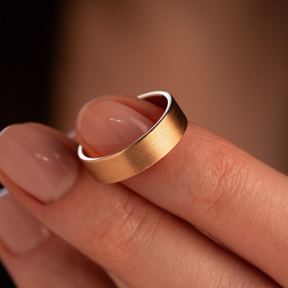 Обручальное кольцо из красного золота 200-000-356