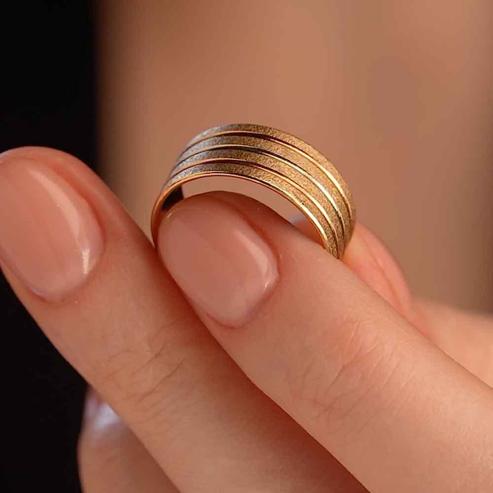 Обручальное кольцо из золота (синтеринг) 490-000-456