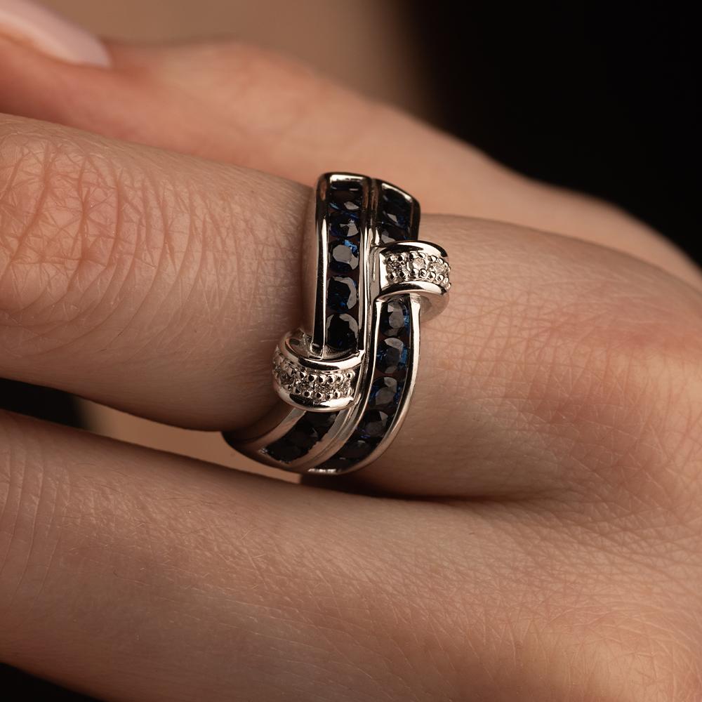 Кольцо из белого золота 585 пробы с сапфирами 921231С