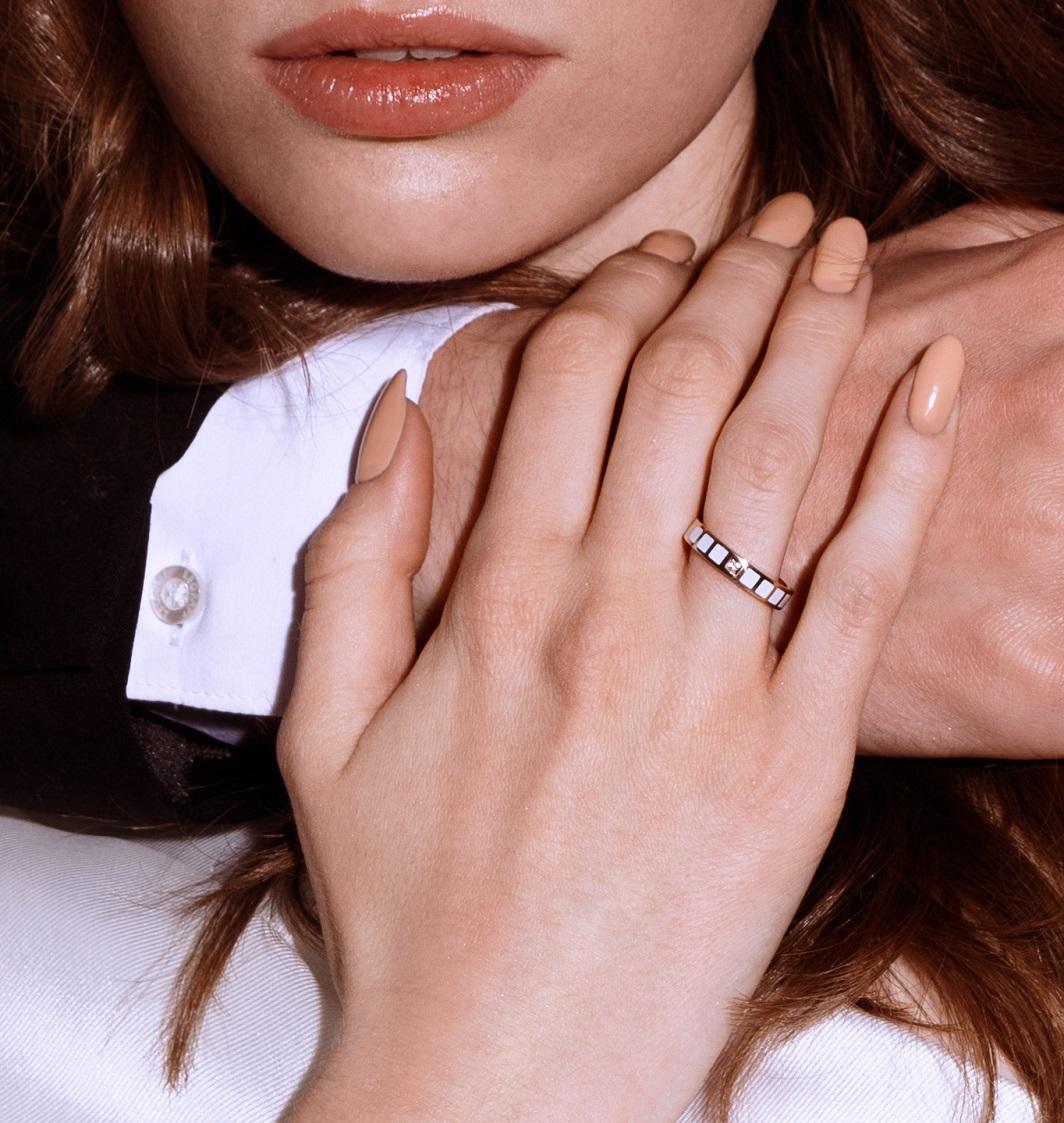 Кольцо из золота с бриллиантом 911511-2Б