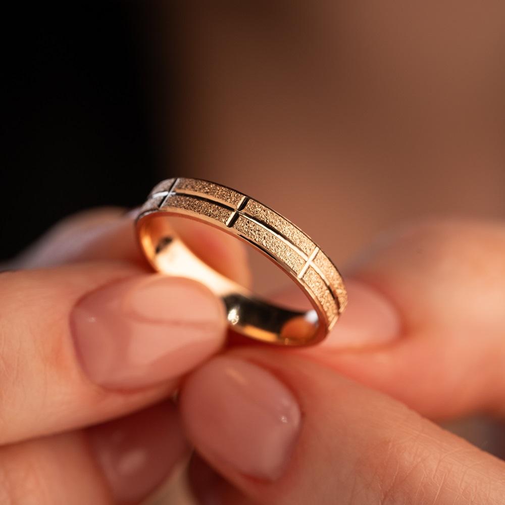 Обручальное кольцо из красного золота 200-000-932