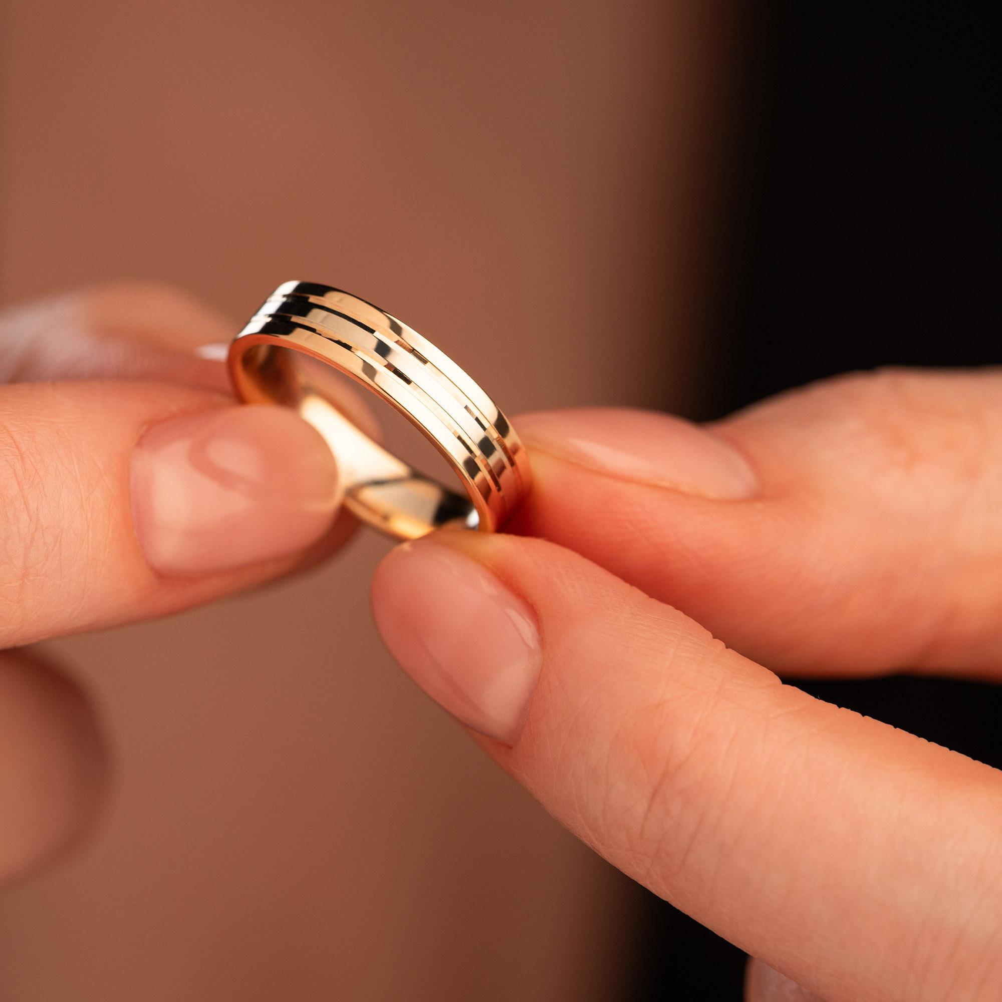 Обручальное кольцо из золота (синтеринг) 450-000-317