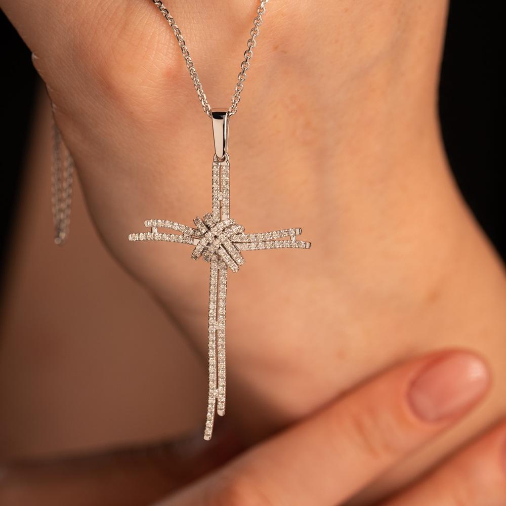 Подвеска из белого золота с бриллиантами 9241041Б