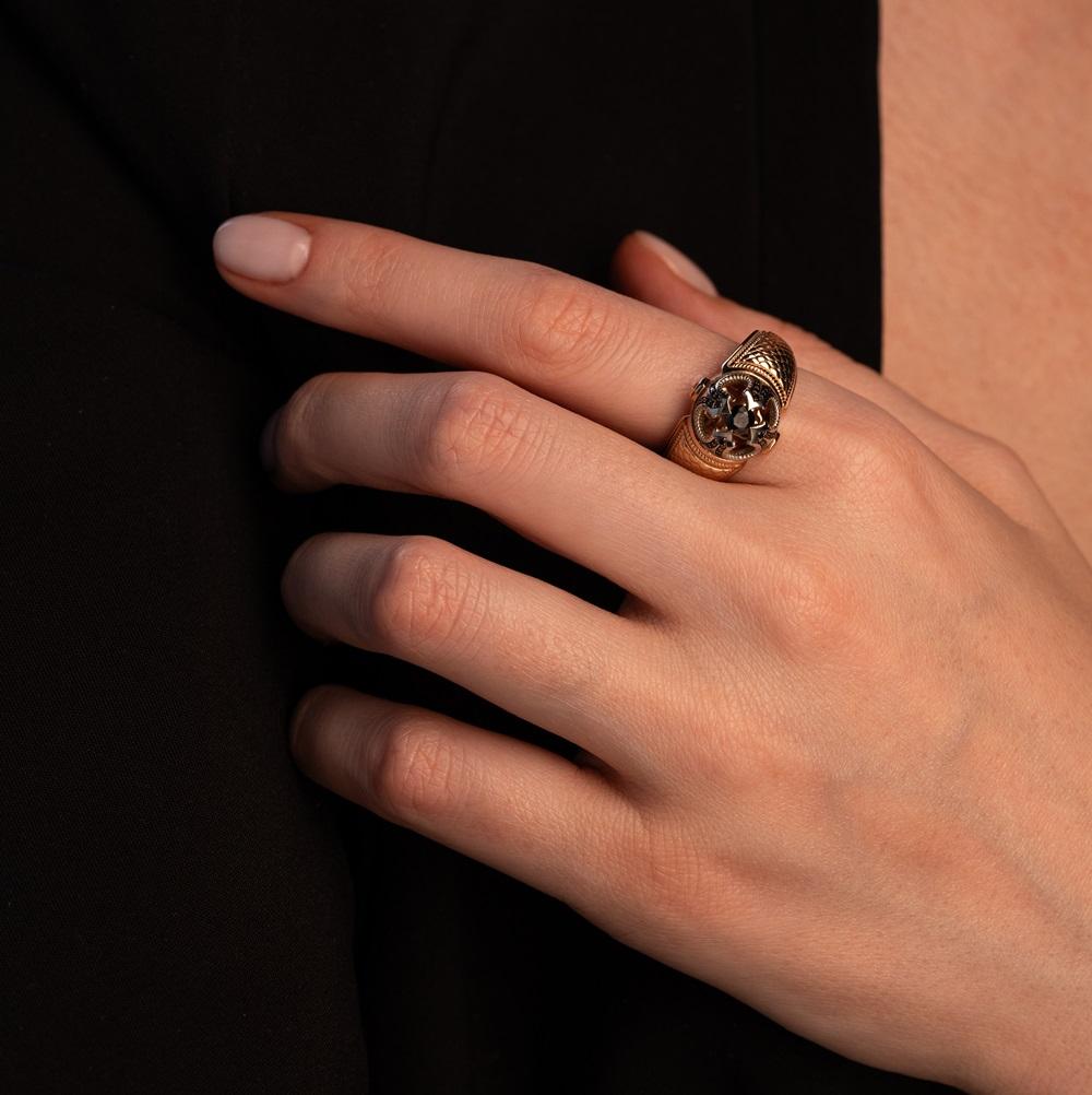 Кольцо с черными бриллиантами 911919ЧБ