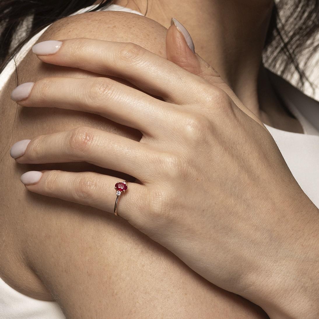 Кольцо из золота с рубином 911086Р