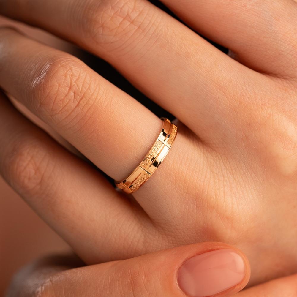 Обручальное кольцо из красного золота 200-000-732