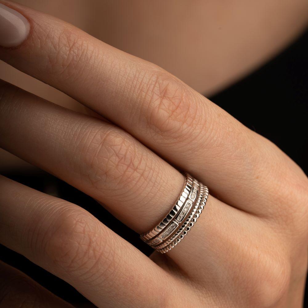 Кольцо из белого золота 585 пробы 921815Б