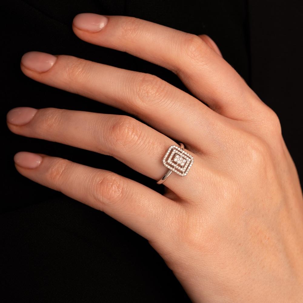 Кольцо с бриллиантами 921998Б