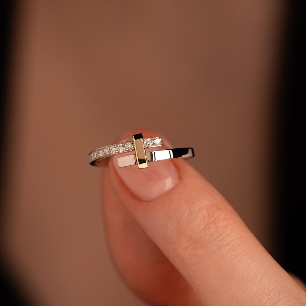 Кольцо с бриллиантами 9211000Б