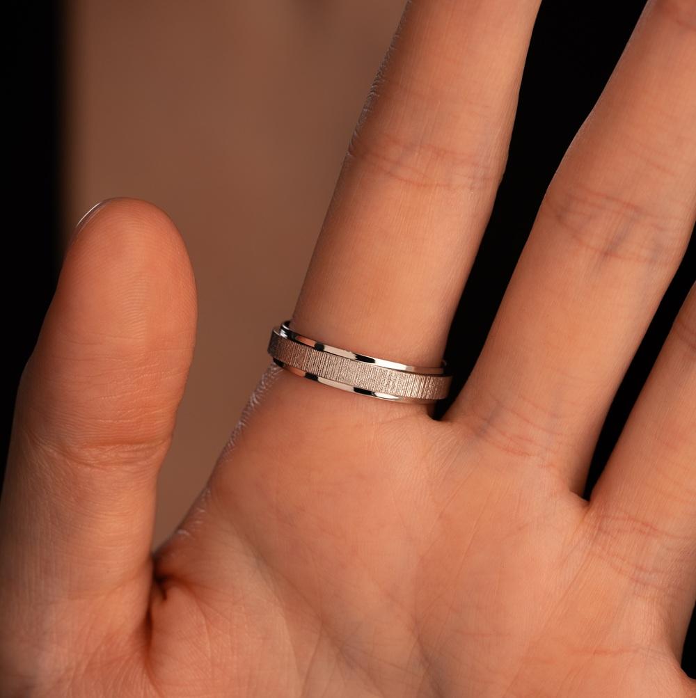 Обручальное кольцо 921993