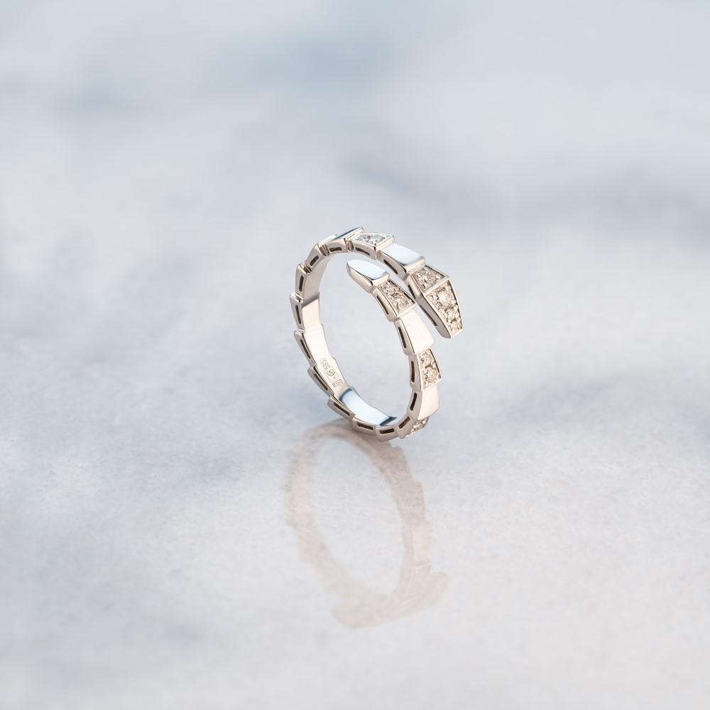 Кольцо из белого золота с бриллиантами 921871Б