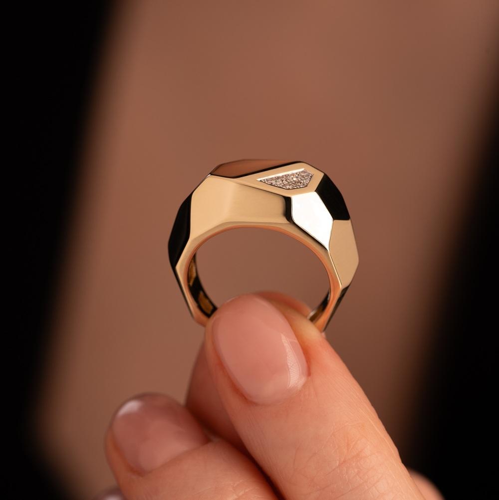 Кольцо из желтого золота 931995Б