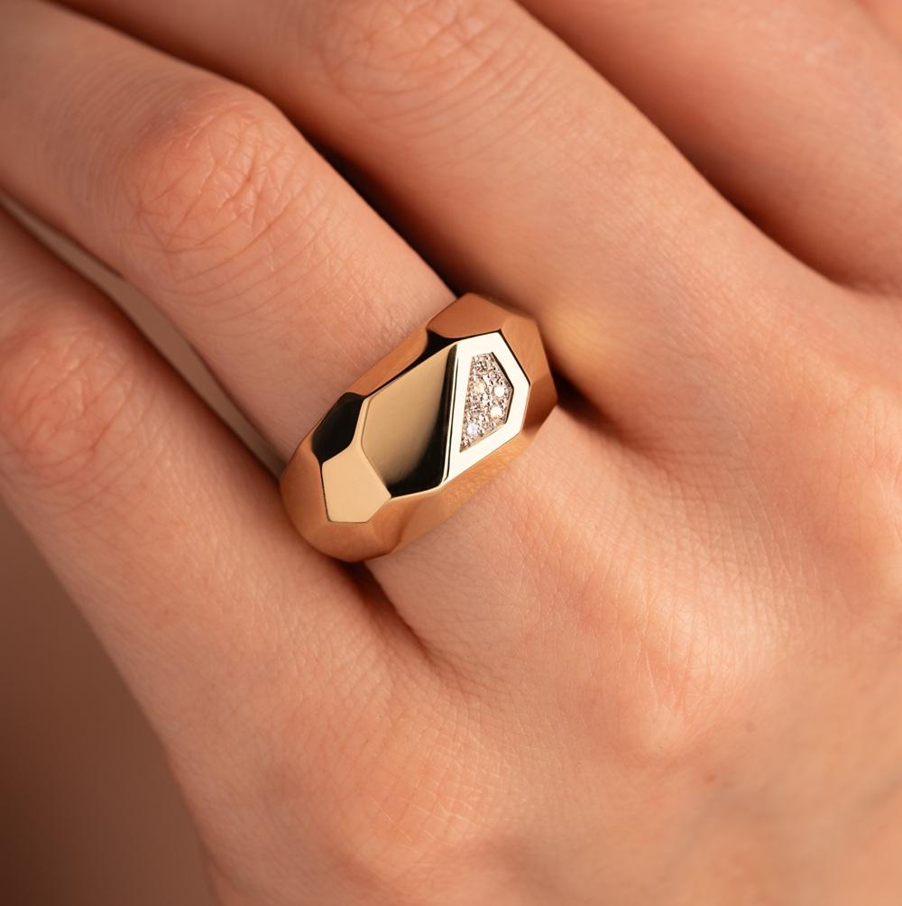 Кольцо из желтого золота 931995Б